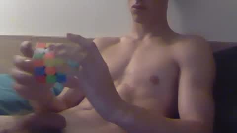 Julienl2l online show from July 22, 8:49 am