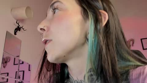 juliet_sourire online show from December 30, 3:25 am