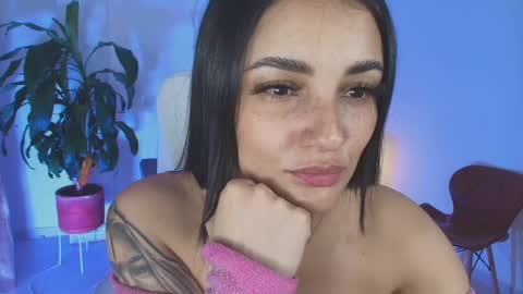 Julieta92  online show from June 1, 11:28 pm