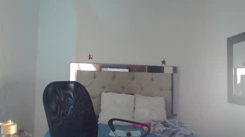 julieta__fox_ online show from February 27, 2:14 am