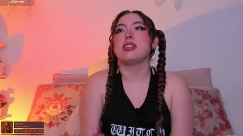 Juli  online show from October 24, 4:46 am