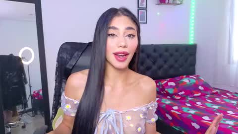 Julieta online show from November 7, 2:08 pm