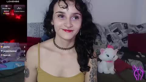 Julieta Jaguar online show from January 21, 3:10 pm