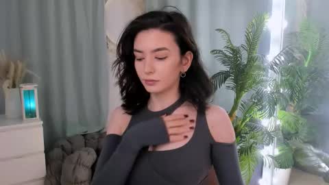 Julieta or Jully online show from December 13, 8:59 pm