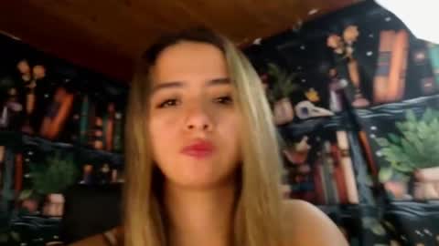 Julietta Jackson online show from February 10, 8:42 pm