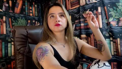 Julietta Jackson online show from March 1, 8:10 pm