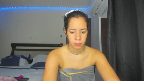 jessica online show from September 22, 4:49 am