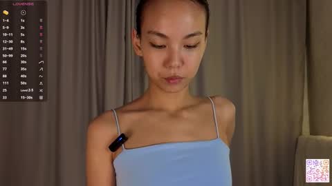 Bella online show from November 28, 6:04 pm