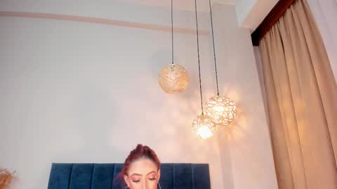 Jupiter Fox online show from March 4, 1:13 am