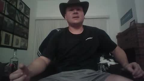 just1more5 online show from May 18, 5:13 am