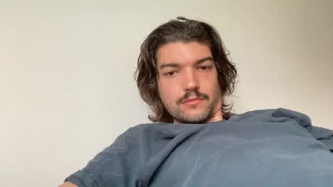 just_a_guy_with_a_big_cock online show from July 2, 7:57 am