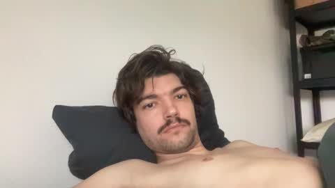 just_a_guy_with_a_big_cock online show from December 20, 10:11 am