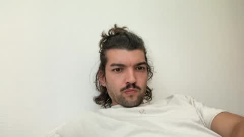 just_a_guy_with_a_big_cock online show from June 17, 1:05 pm