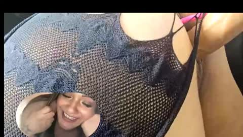 Layla online show from February 20, 6:39 am