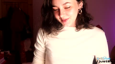 Billie  B  William online show from December 18, 7:19 pm