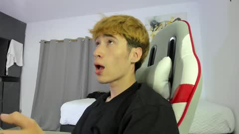 Justin Blake online show from May 29, 10:30 pm