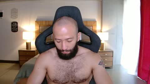 Justin online show from November 28, 1:07 pm