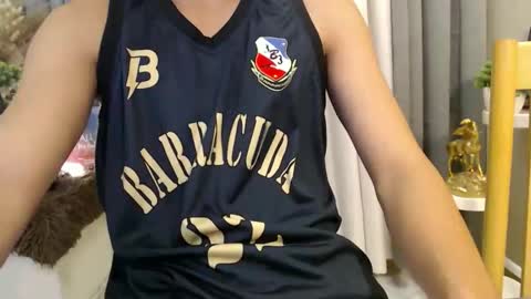 justin_urcuttieguy online show from March 1, 9:57 am