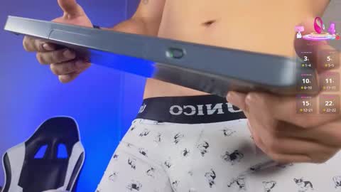 Justin  online show from March 7, 3:06 am