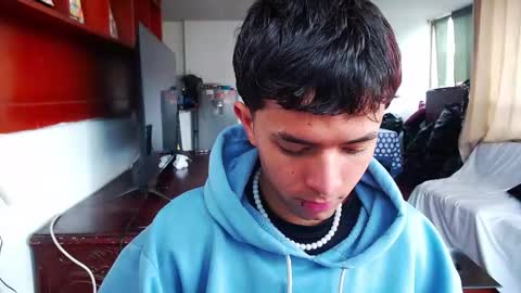 Justine online show from September 29, 5:45 pm