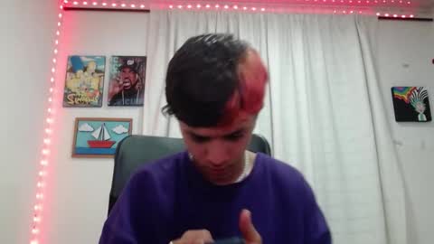 Justine online show from December 5, 4:15 am