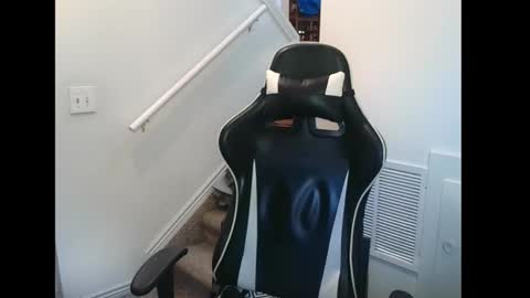 justintym69 online show from October 27, 9:15 pm