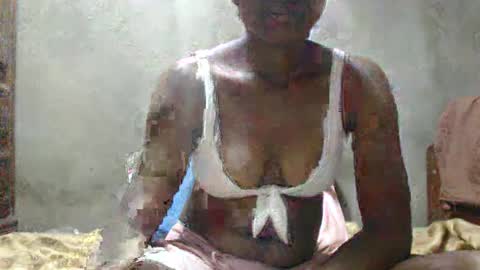 Justlhot online show from February 11, 8:40 am