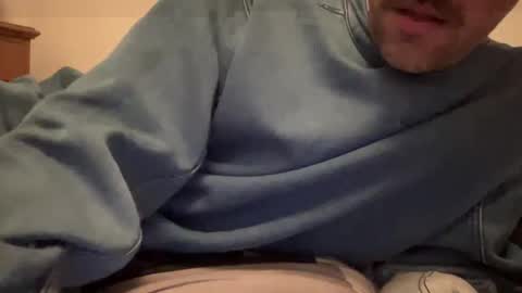 Snapshot of justmeandyou00 chatting on March 1, 2:26 am justmeandyou00 online show from March 1, 2:26 am