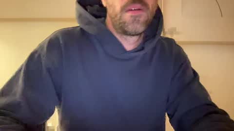 Snapshot of justmeandyou00 chatting on December 3, 7:17 pm justmeandyou00 online show from December 3, 7:17 pm