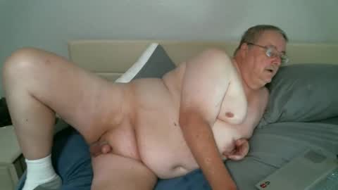 justmedm64 online show from October 18, 12:26 am