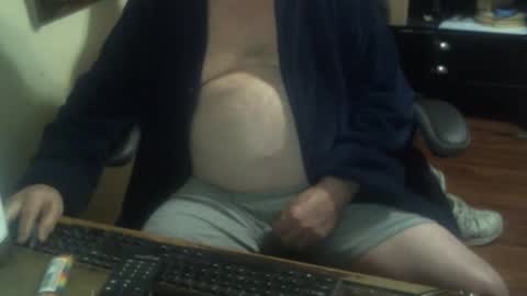 justmeohio online show from January 11, 2:17 am