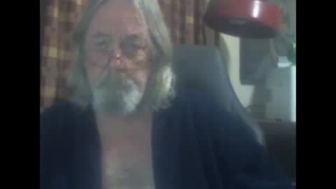 justmeohio online show from November 25, 1:59 am