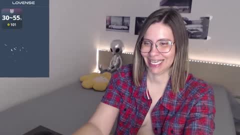 Julie online show from January 20, 5:59 am