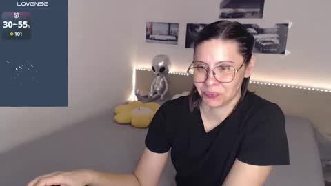 Julie online show from January 16, 5:21 am