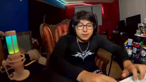 justsky117 online show from November 11, 4:25 am