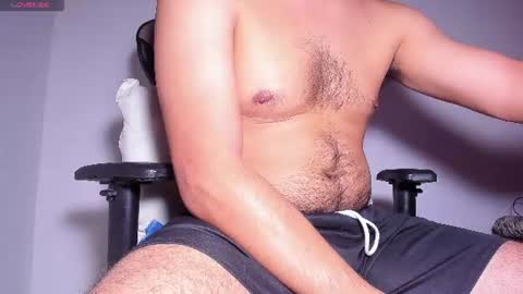 kael_cassian online show from June 20, 10:21 am