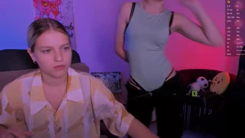 kaela_spell_ online show from November 24, 9:24 pm