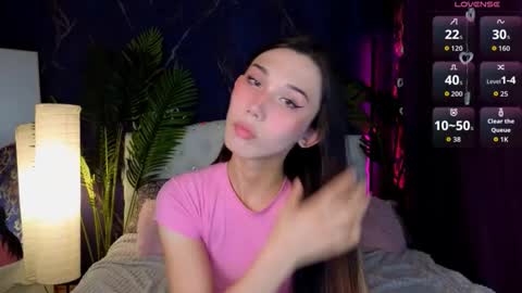 Kaia Monday Thursday FridaySaturdaySunday online show from September 28, 2:26 pm