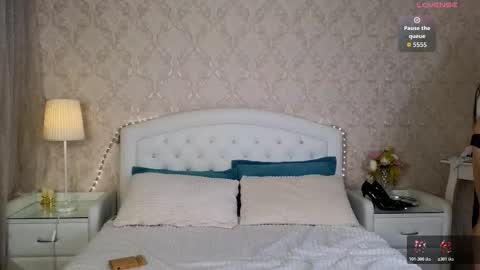 Kaia Monday Thursday FridaySaturdaySunday online show from November 19, 12:26 pm