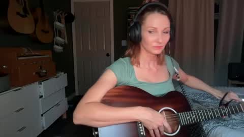 Kailee Smile online show from May 25, 4:29 am