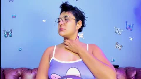 kaira_mosse_ online show from November 11, 11:01 am