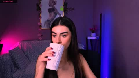 Kaisy online show from December 5, 10:14 am