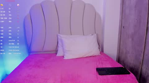 Kaity Lane online show from October 22, 12:03 am