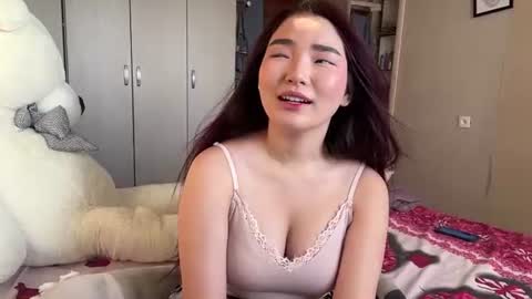 Sakura online show from August 9, 1:16 pm