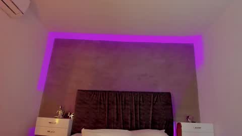 Carolina   online show from February 21, 3:54 pm