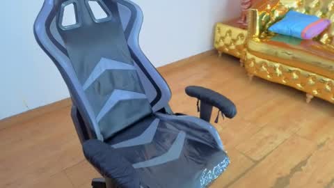 Kamala. Live 2100 - 600 online show from April 11, 4:06 am