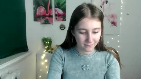 kamilla_love_ online show from October 23, 12:17 pm