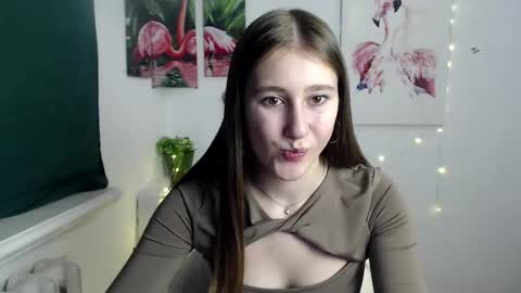 Snapshot of kamilla_love_ chatting on October 22, 12:07 pm kamilla_love_ online show from October 22, 12:07 pm