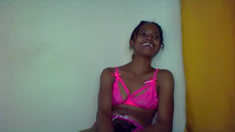 kamillah69 online show from November 17, 1:13 pm