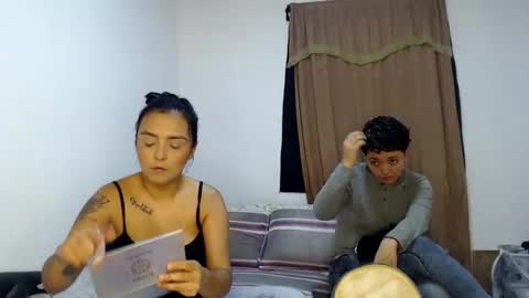 kammy   y   camila online show from May 11, 2:45 pm